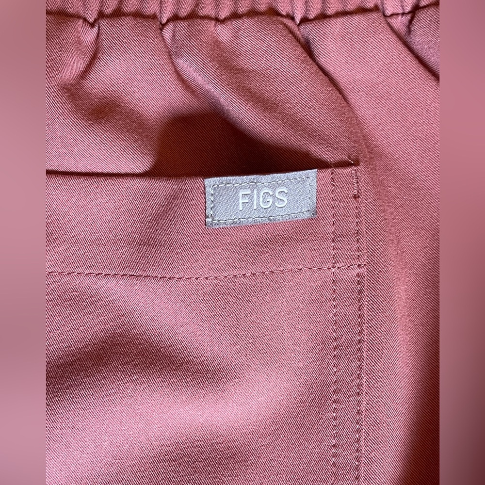 Figs OG Yola straight leg scrub bottoms | Mauve | Large Tall | NWOT - Picture 3 of 5
